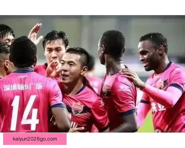 国足全新战袍震撼亮相邵佳一亲临现场助阵